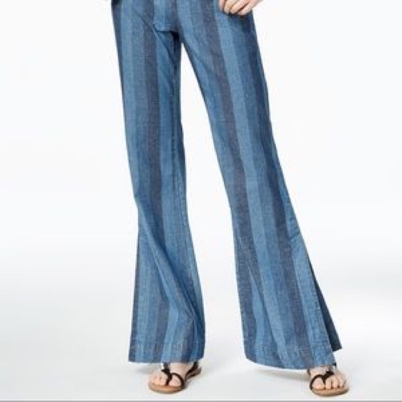 🆕 Macy's Striped Wide leg side slit jeans - Picture 1 of 8